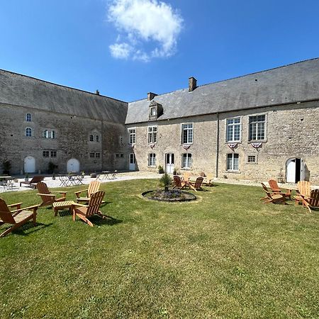 Chateau De Franquetot & D Day Collins Museum Sainte-Mère-Église 외부 사진